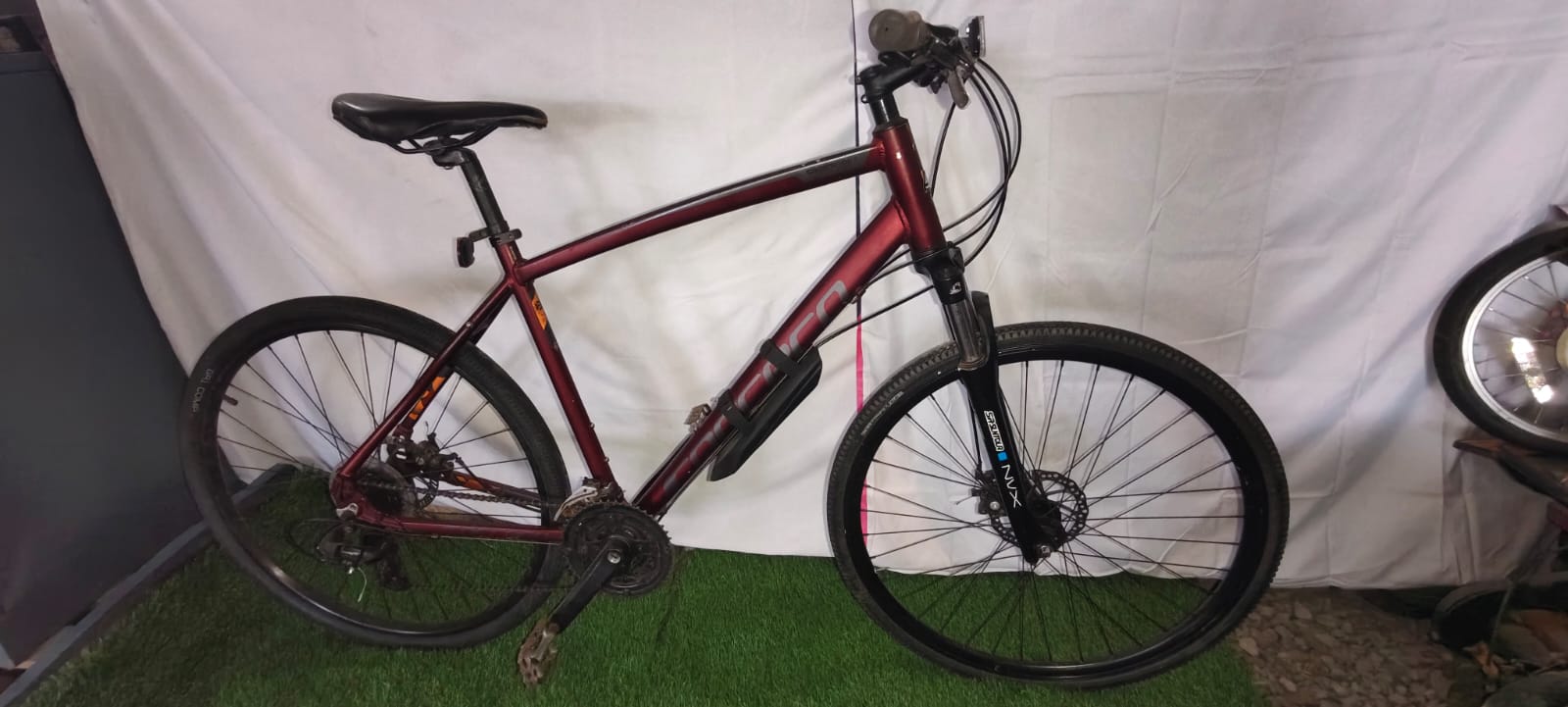 Size 700 gravel bike Large frame