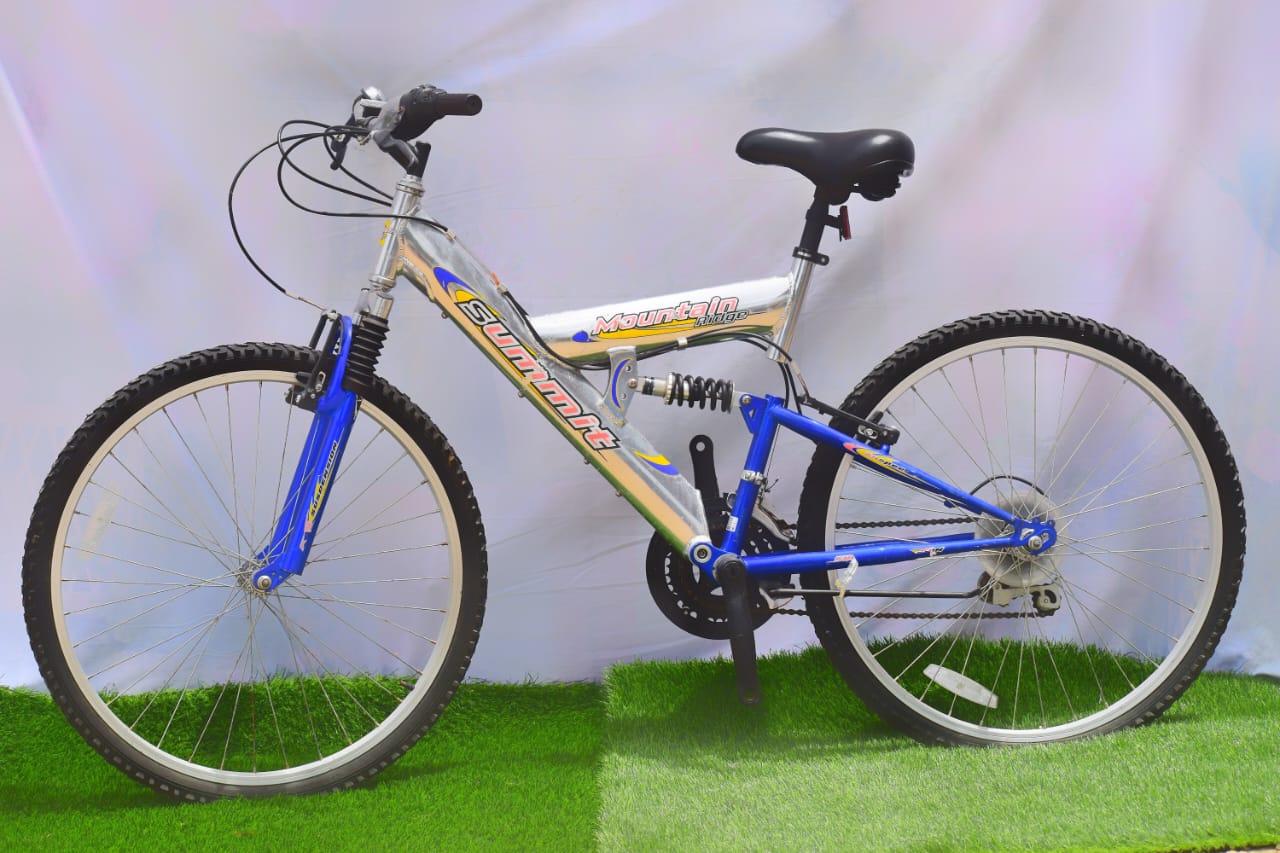 Summit Mountain Bike